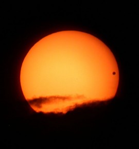 Ce mois-ci est votre dernière chance de voir Vénus croiser le soleil avant 2117.