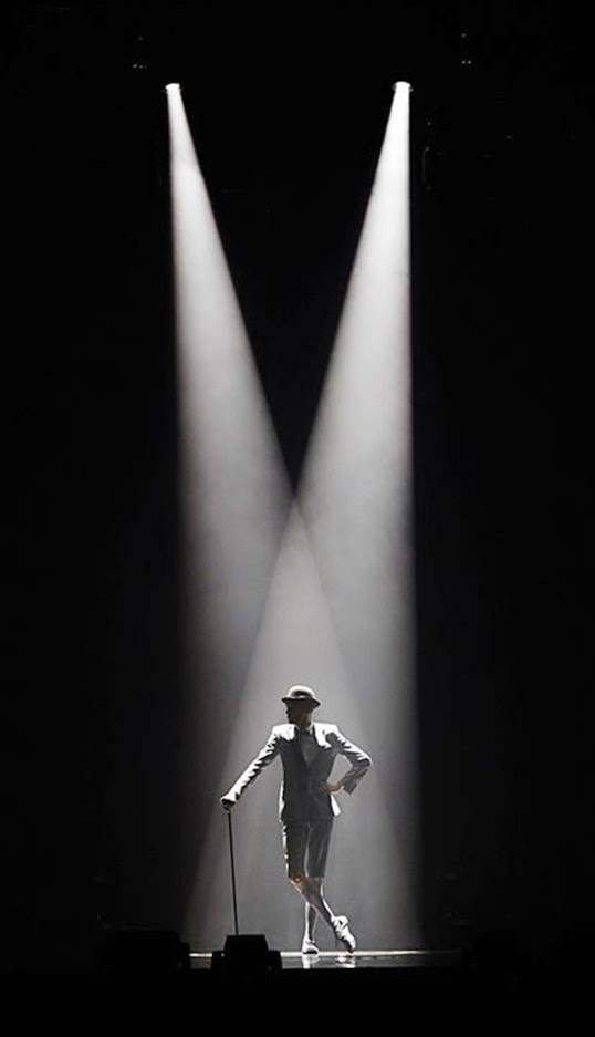 Le chanteur Stromae, « formidable » sur scène. | Photo de Stromae
