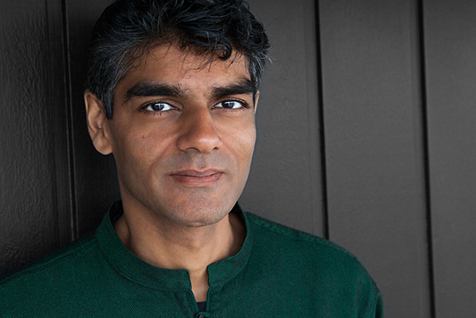 Raj Patel, auteur et spécialiste de la crise alimentaire.